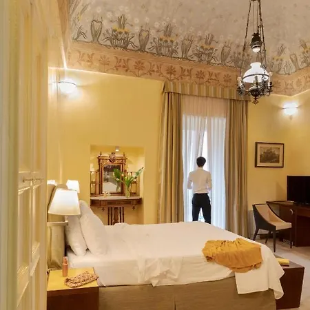 Palazzo Papaleo 5* Отранто