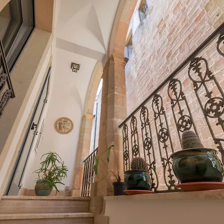 מלון Palazzo Papaleo אוטרנטו