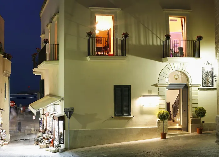 Hotell Palazzo Papaleo 5*