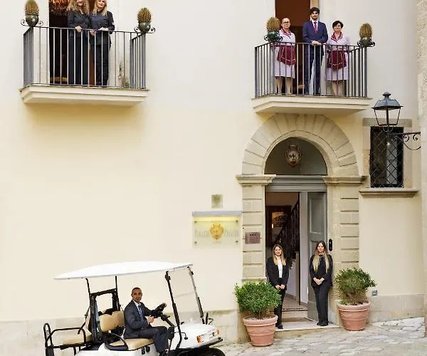 Palazzo Papaleo Otranto