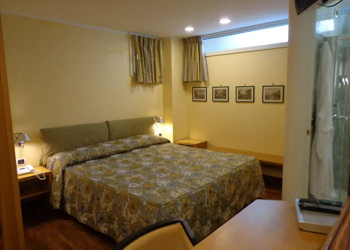 Hotel Palazzo Papaleo 5*